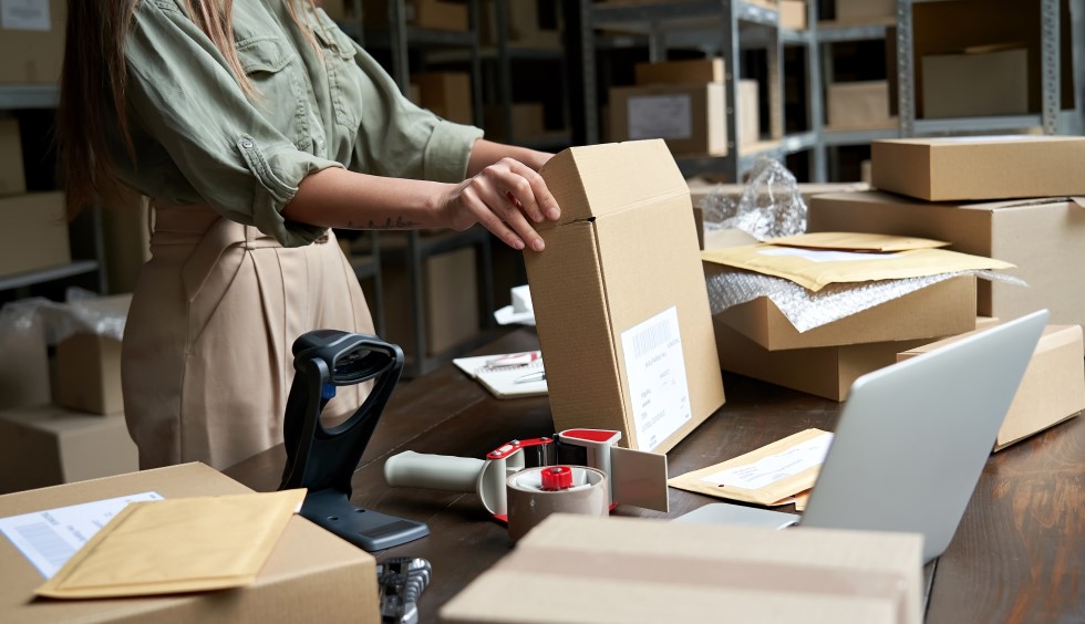 Online Shop Versand organisieren mit Erfolg in 2023 – Versandetiketten, Materialien & VerpackG